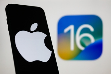 Hidden iPhone photos are about to become even more secretive with iOS 16